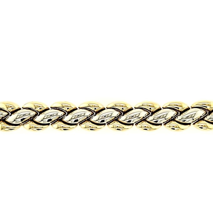 of 18k gold braided dreams, 7.5" of glamour, Chimento's sparkle.