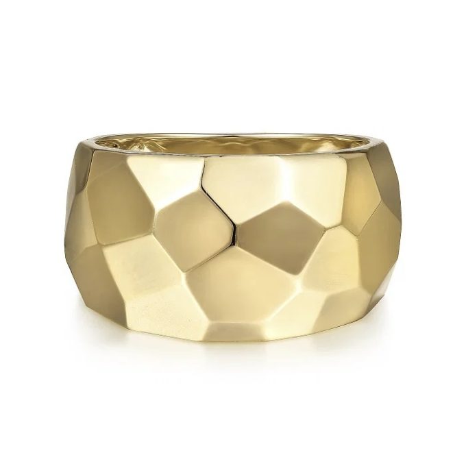 Gabriel Wide Hammered Ring in 14k Yellolw Gold