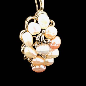 Pearl Cluster Pendant in 14k Yellow Gold