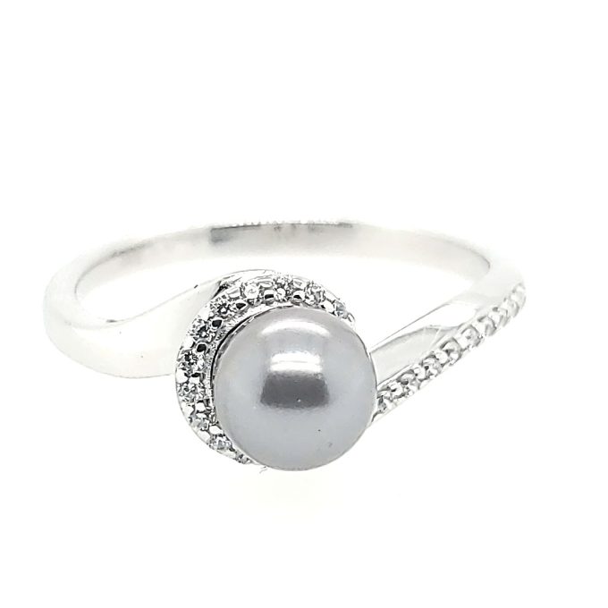 Fashion Ring with Black Pearl and Cubic Zirconia in Sterling Silver