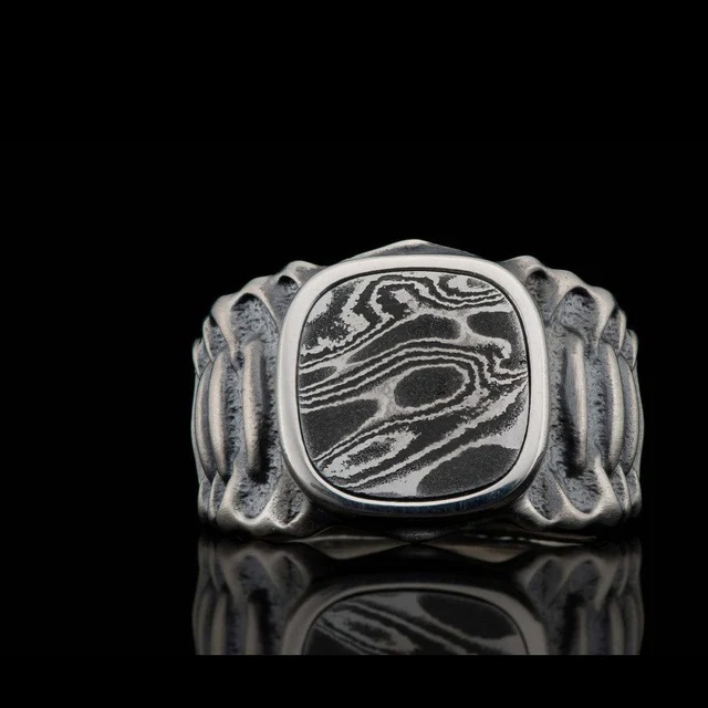 William Henry Damascus Inlay Celtic Knot Ring in Sterling Silver