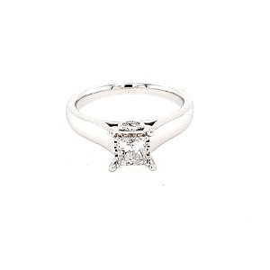 True Reflections Solitaire Engagement ring with 1/4ct Princess Cut Diamond in 14k White Gold
