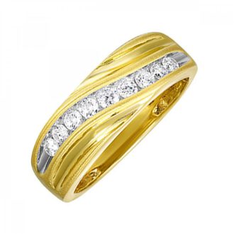 This elegant, men's band-style ring features 0.50 carats of 9 round diamonds in a striking wave design. Expertly crafted from 10-karat yellow gold, its unique style blends traditional charm with a modern edge. It serves as an equally handsome daily accessory or precious special occasion gift. This piece truly exudes class and sophistication.