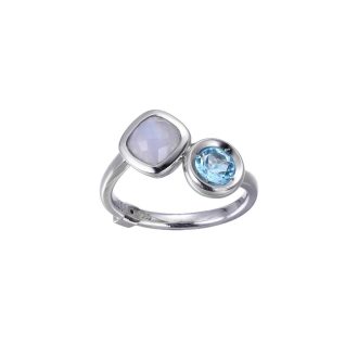 Adorn your hand with this exquisite fashion ring, featuring delightful round top blue and blue lace agate, delicately cradled in rhodium-plated sterling silver cushion. This statement piece embodies elegance and vibrant hues adding a touch of glam to any outfit. Contemporary design and timeless Agate make this keep bar for passion lovers.