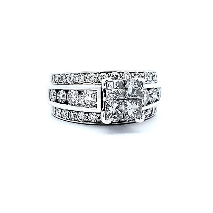 Pre-Owned Bridal Set with 2ctw Princess Cut and Round Diamonds in 14k White Gold