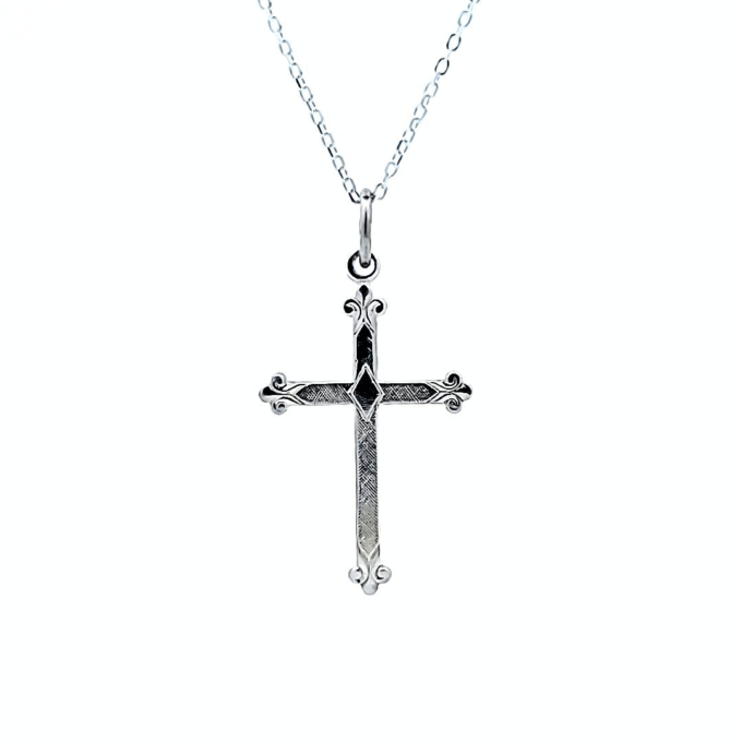 Fleur de Lis Ends Cross Pendant with 18" Chain in Silver