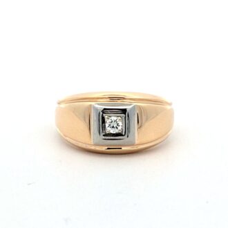 Pre-Owned 14K Yellow Gold Men's Ring with .10ct Round Diamond, Step Edge Design