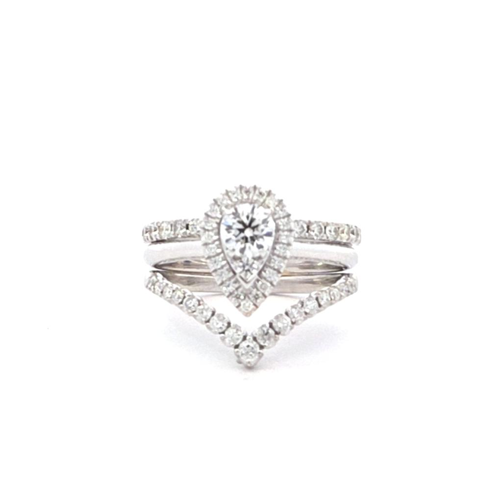 Pre-Owned Hearts on Fire Bridal Set 18k White Gold with .95ctw Diamonds