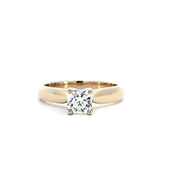 Hearts on Fire Serenity Select 18K Yellow Engagement Ring