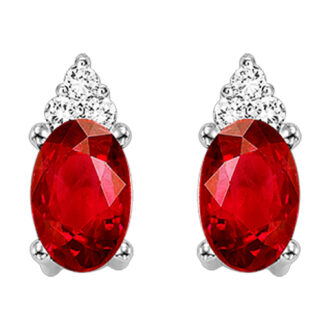 10KW Oval Garnet Stud Earrings with .04ctw Round Diamonds