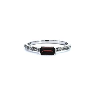 Fashion Ring with Baguette Diamonds in 10k White Gold, Size 7
