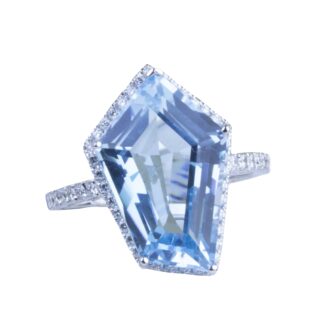 Angled Kite Blue Top/Rd D=.45Ctw 14Kw Ring