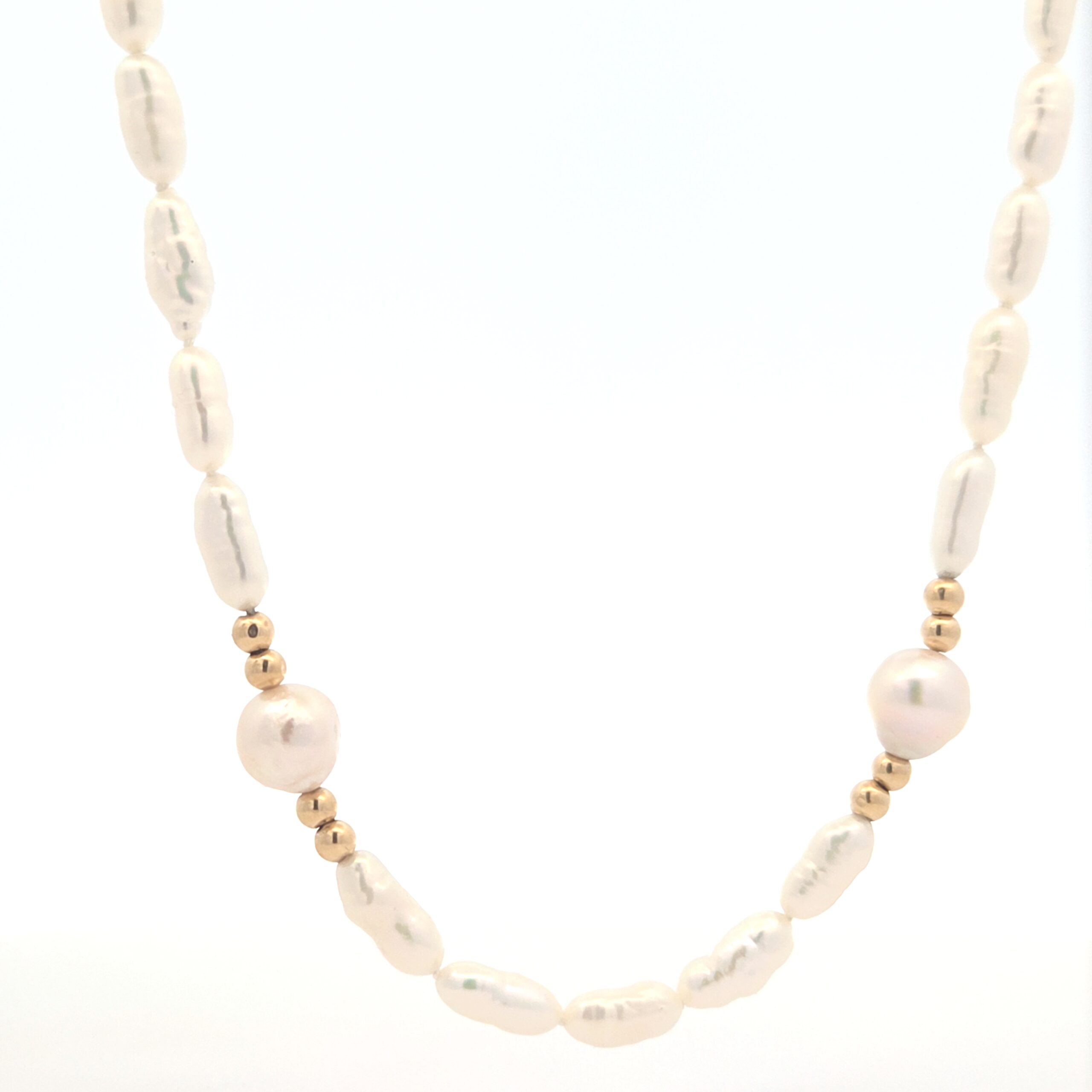 10Kw 3 Pearl Pendant