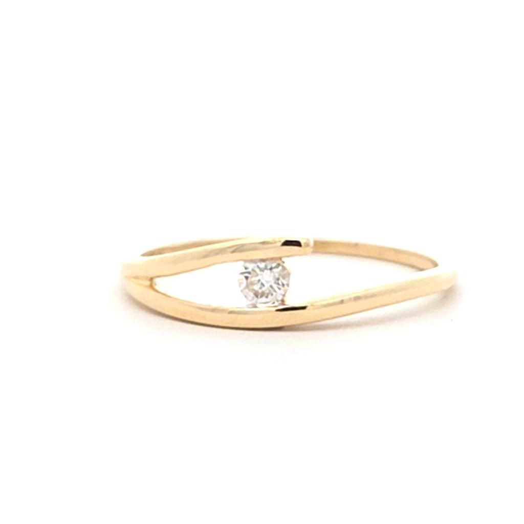 0.10 CTW Round Diamond Bypass Ring in 14K Yellow Gold